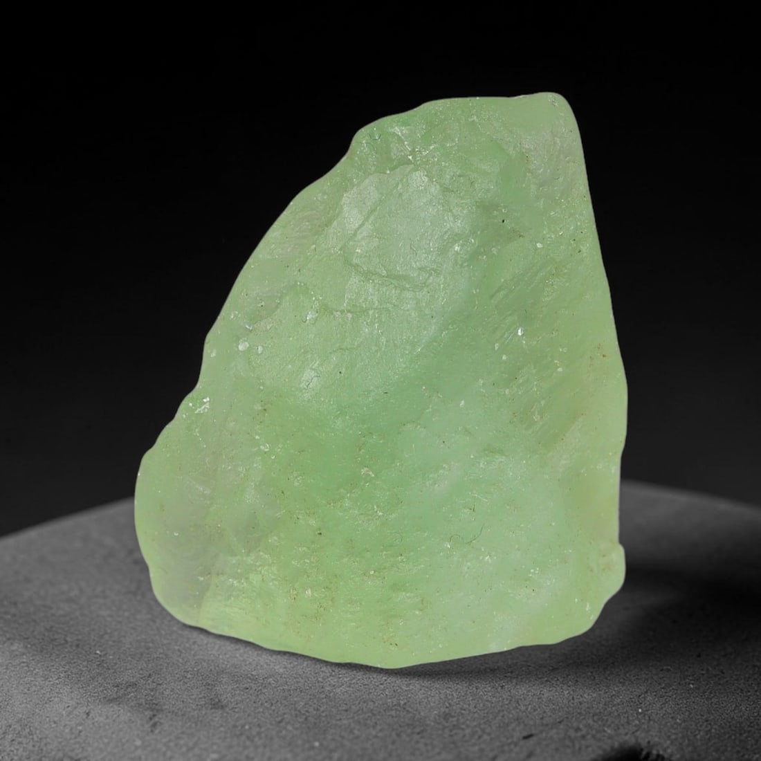 71.65 Carats Natural Fluorite Raw Rough Mineral Chunk, 90YR: This genuine natural fluorite rough forms through natural hydrothermal mineral crystallization, showcasing soft blended translucent color tones inherent to unprocessed fluorite. Fine natural mineral f