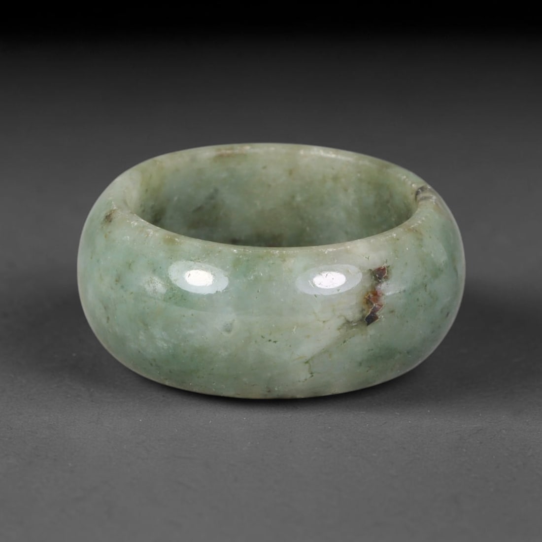 Natural Burmese Type A Jadeite Jade Band Ring Size US 9, 35TB: Crafted from untreated natural Burmese Type A jadeite jade, this solid stone band features a high-gloss polished finish displaying consistent deep green mineral tones interwoven with natural subtle to