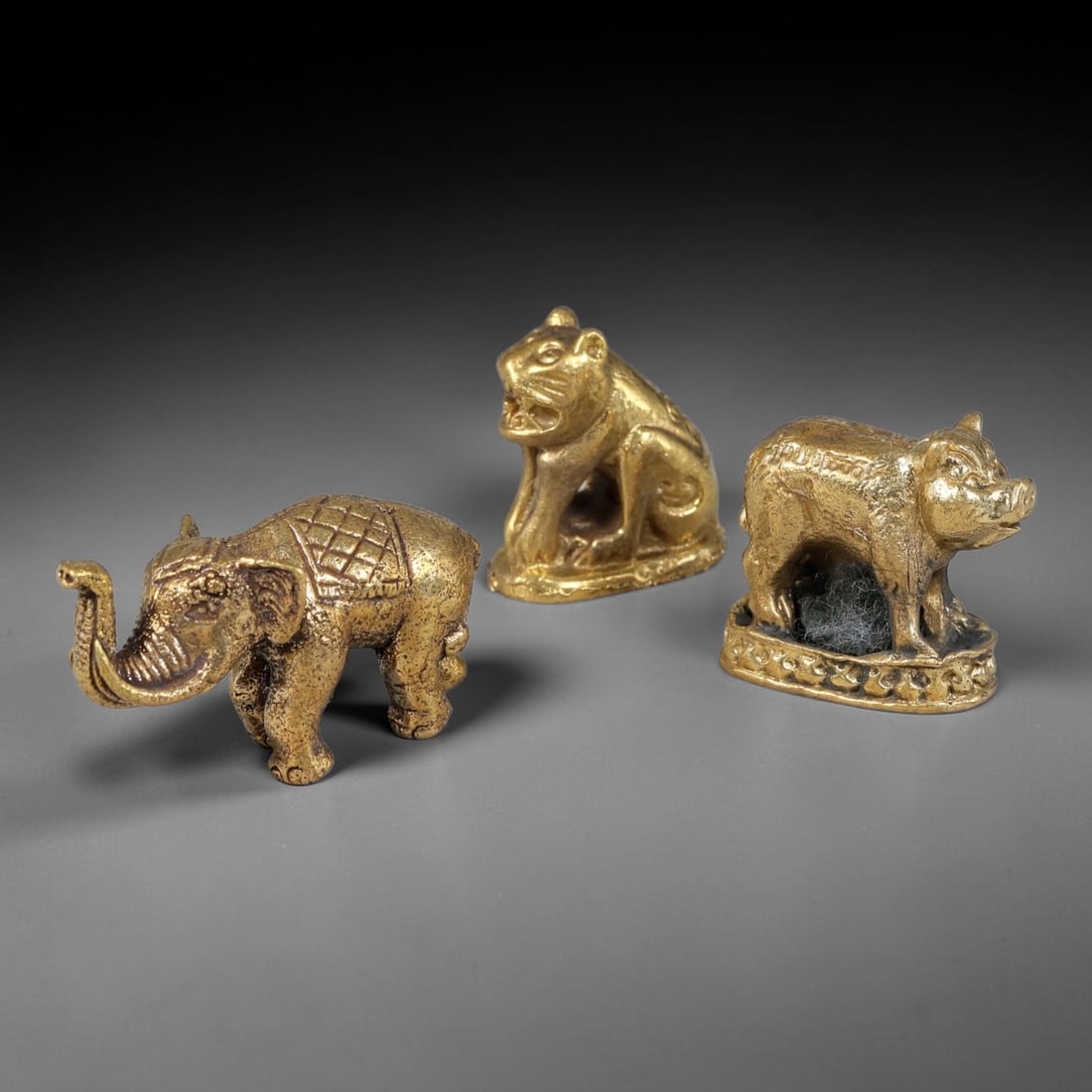Thai Vintage Copper Alloy Sacred Animal Devotional Figures - 3pcs Set, 92YY: Miniature vintage copper alloy sacred animal statuette set of 3 pieces, each measuring approx 3.3x2.0cm. This collection includes finely detailed embossed elephant, seated tiger and pig figurines with