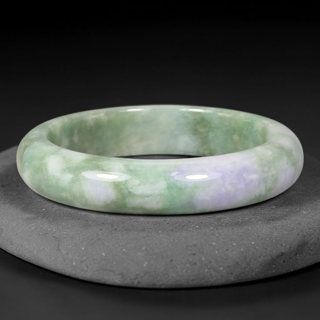 Natural Burmese Type A Lavender Green Cloudy Jadeite Jade Bangle Bracelet, 46TD: Genuine Burmese Type A jadeite jade bangle, smooth polished surface featuring soft cloudy green blended with gentle lavender patches. Inner diameter 61mm, band width 14mm. Classic solid bangle form wi