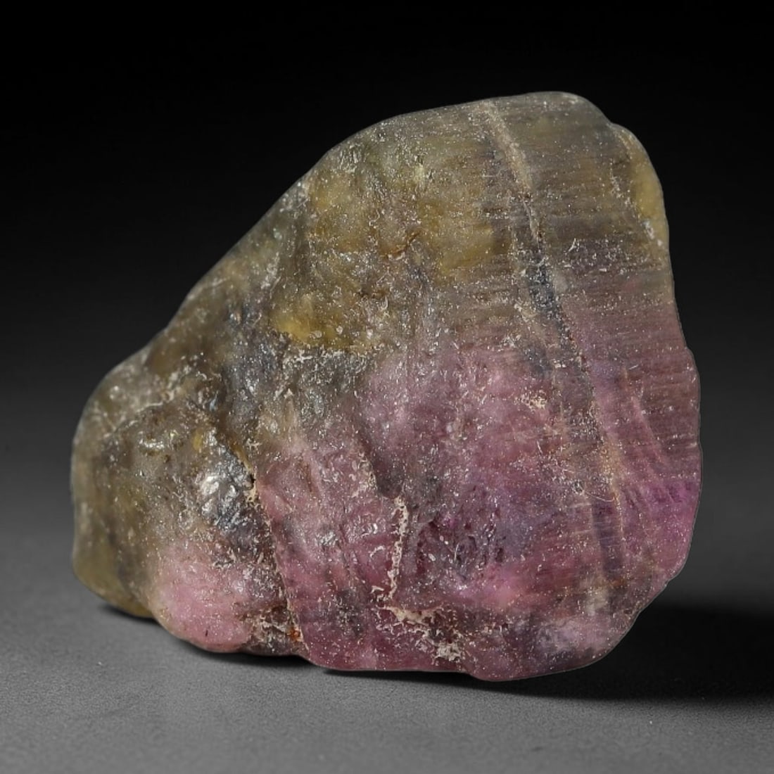 14 Carats Natural Pink Green Tourmaline Rough Specimen, 12YS: This is an untreated natural tourmaline mineral specimen formed by long-term geological activity underground, exhibiting blended pink and green color zoning throughout its crystalline composition. Nat