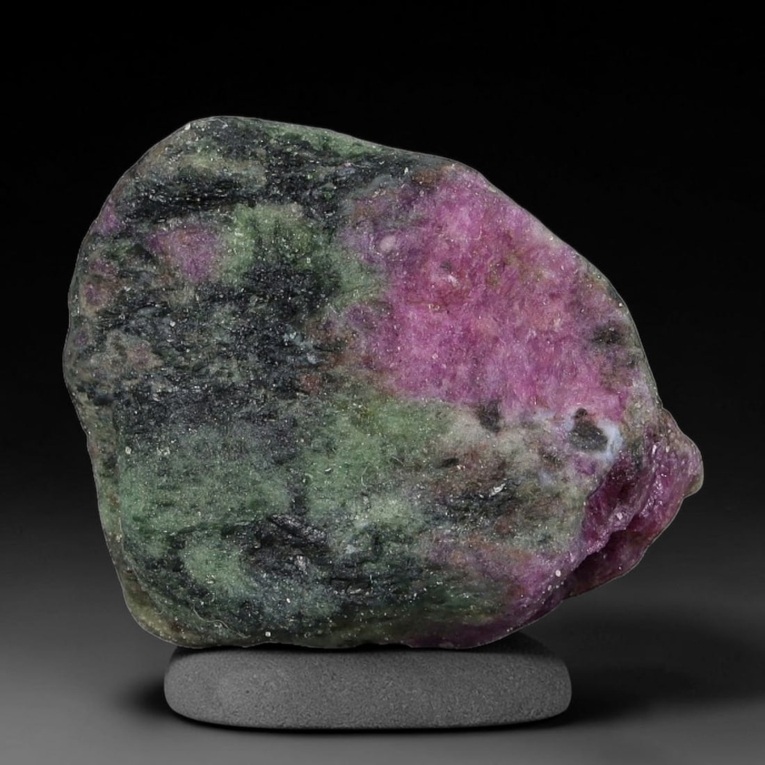 78ct Natural Tanzanian Ruby Zoisite Raw Rough Specimen Mineral Stone, 95YK: This unpolished mineral rough is natural ruby zoisite sourced from Tanzania, exhibiting distinct banded mineral segregation of vibrant green zoisite, magenta ruby crystals, and dark hornblende inclusi