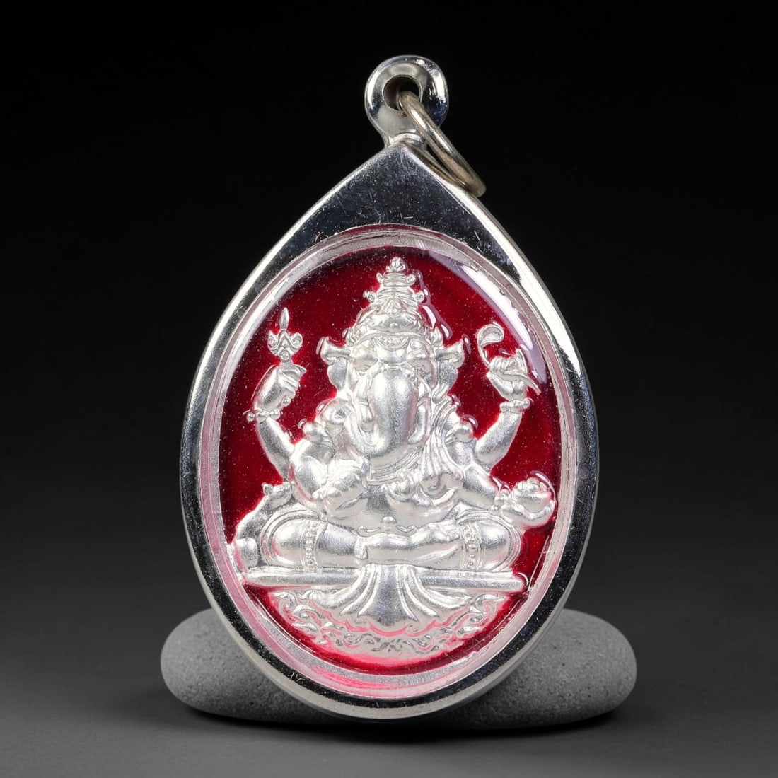 Thai Ganesha Elephant God Dual-Sided Silver Plated Metal Casing Amulet, 62YY: Teardrop-shaped Thai Ganesha deity amulet with silver metal core sealed under clear transparent cover, encased in polished silver-plated metal casing with matching silver-toned metal loop. Size: 5.5x3
