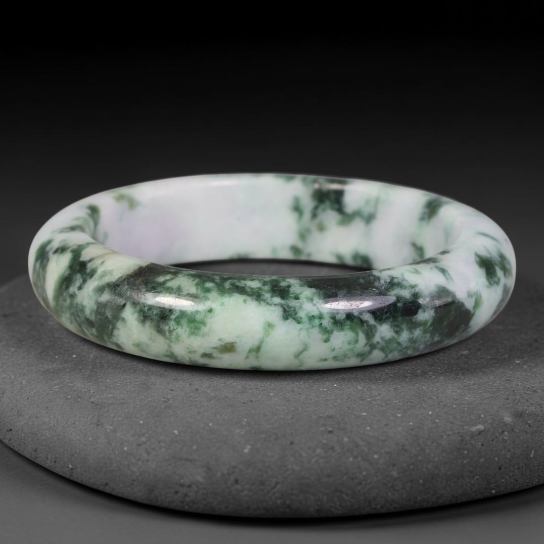 Natural Burmese Type A Lavender Floating Green Jadeite Jade Bangle Bracelet, 75TD: Genuine natural Burmese Type A jadeite jade bangle, with subtle pale lavender undertones and vivid floating deep green veining across its milky white base. Smooth polished solid band, inner dimension 