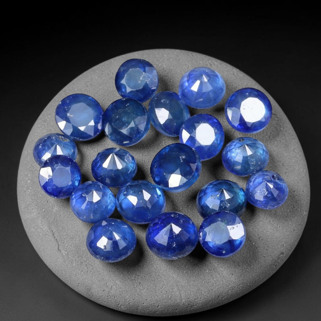 4.70ct Natural Royal Blue Sapphire Round Rose Cut Loose Gemstone, 91YW: This parcel consists of multiple natural sapphire gemstones, each fashioned with a round rose cut displaying a rich royal blue hue. Natural internal inclusions are visible within the corundum crystals