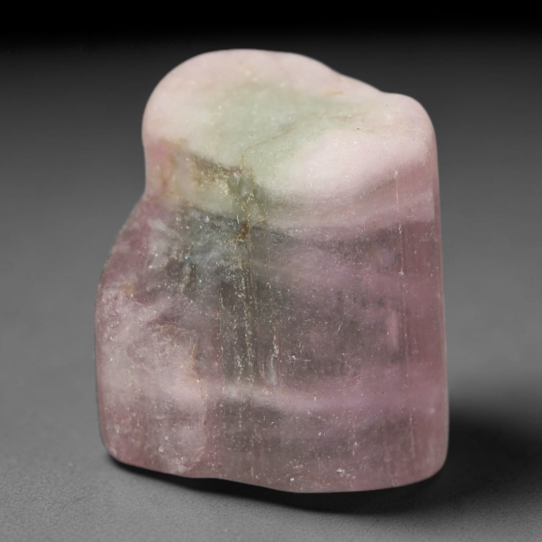9 Carats Natural Pink Green Tourmaline Rough Specimen, 3YS: This is an untreated natural tourmaline mineral specimen formed by long-term geological activity underground, exhibiting blended pink and green color zoning throughout its crystalline composition. Nat