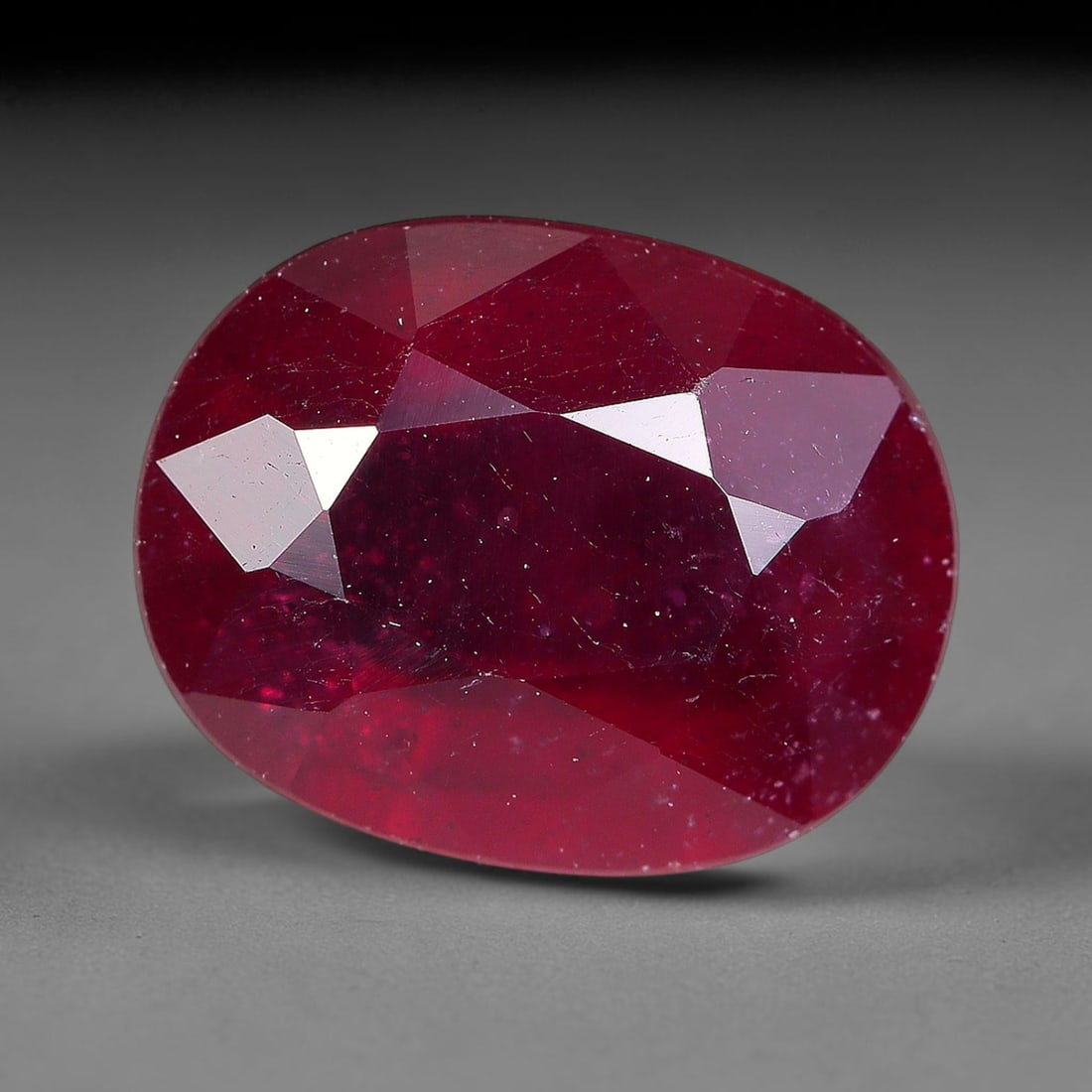 2.74 Carats Natural Madagascar Ruby Oval Faceted Loose Gemstone, 27TM (1 of 1)