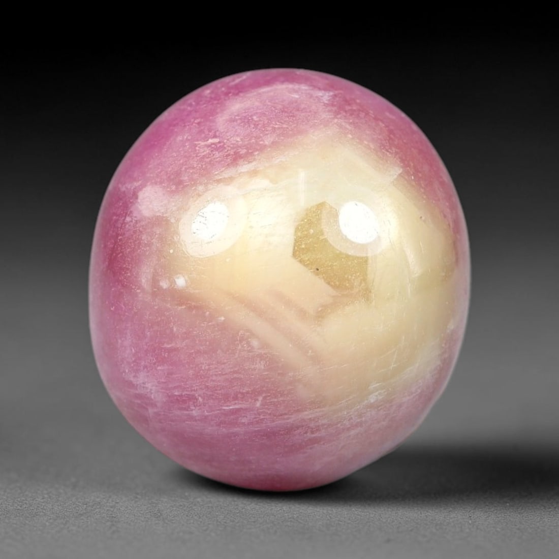 21.17Carats Natural Mozambique Ruby Cabochon Loose Gemstone, 38SA: This ruby originates from Mozambique natural mineral deposits and receives professional cabochon grinding and polishing treatment to form a smooth glossy exterior surface. Tiny mineral particles and n