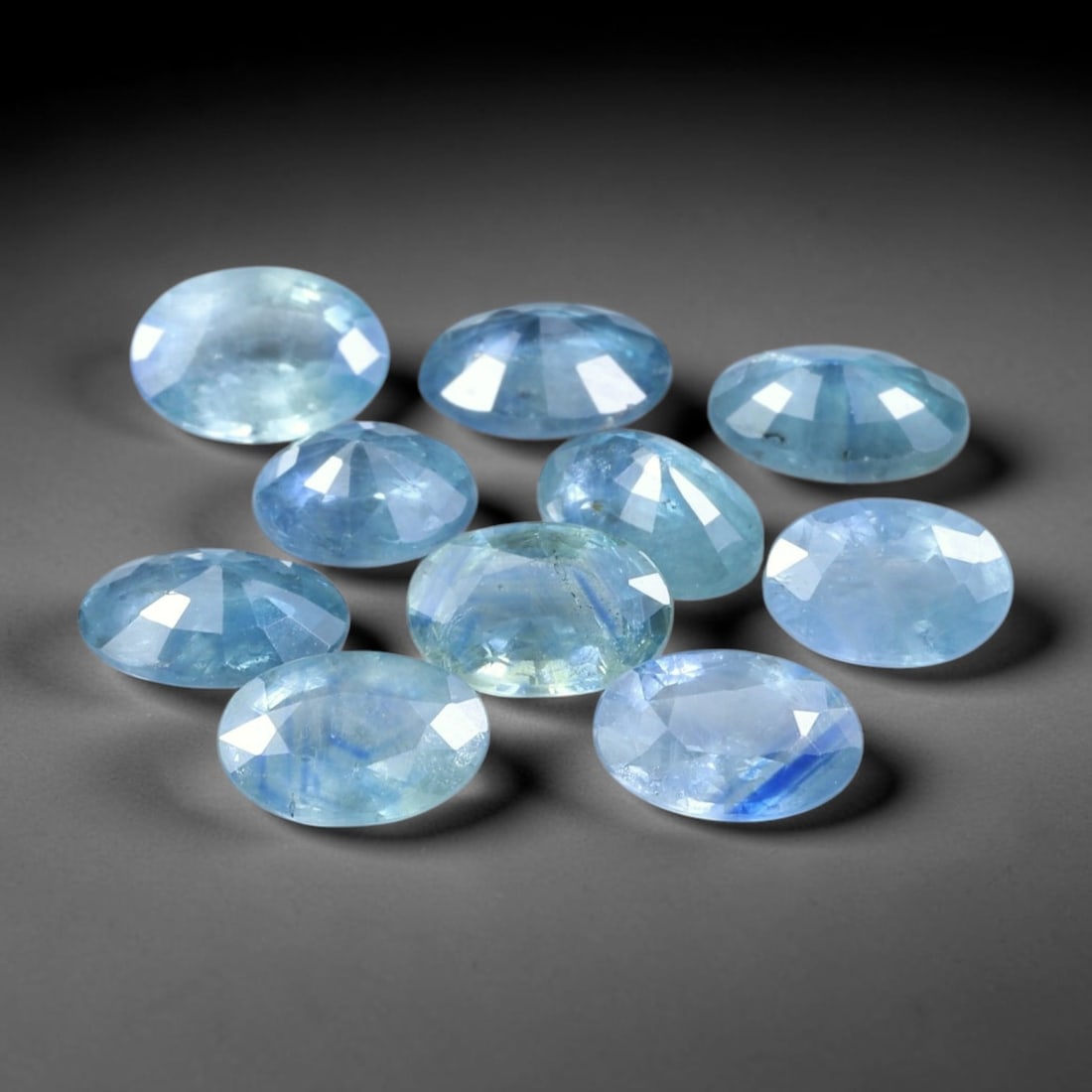 5.00ct Natural Blue Sapphire Oval Cut Loose Gemstone, 47TY: Beautiful natural blue sapphire oval faceted loose gemstone, measuring 5.9x4.1x2.3mm. Ideal for custom jewelry setting, ring and pendant making. Clean faceting brings nice sparkle, perfect for jewelry