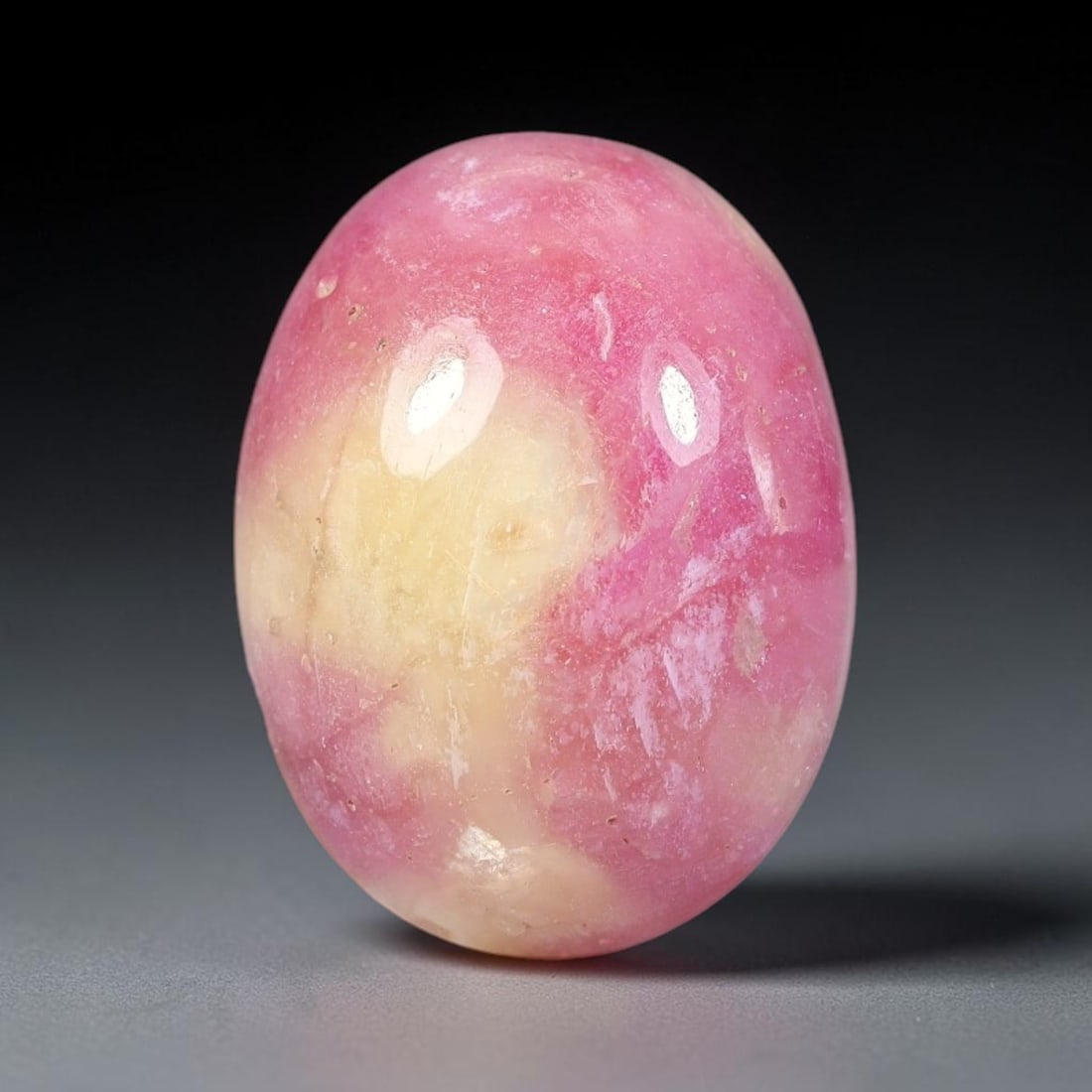 14.85Carats Natural Mozambique Ruby Cabochon Loose Gemstone, 49SA: This ruby originates from Mozambique natural mineral deposits and receives professional cabochon grinding and polishing treatment to form a smooth glossy exterior surface. Tiny mineral particles and n