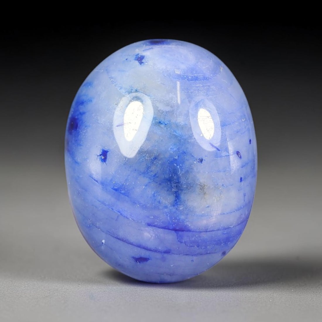 12.20 Carats Natural Madagascar Blue Sapphire Loose Gemstone, 32SA: This natural Madagascar blue sapphire has dimension measurements of 15.0x11.8x6.0mm, sourced from Madagascar's extensive corundum mineral deposits that consistently yield sought-after corundum specime