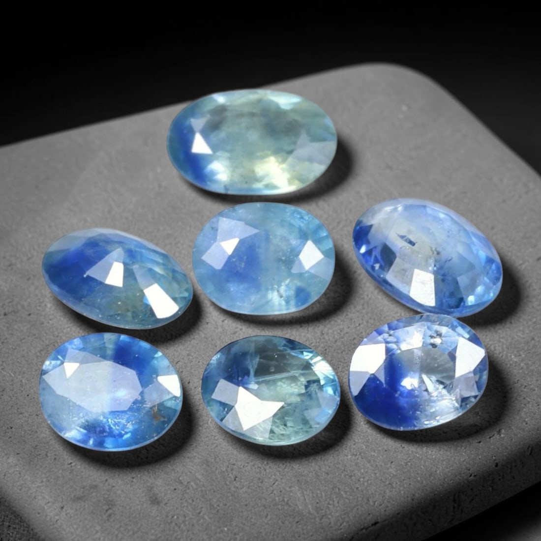 3.10ct Natural Blue Sapphire Oval Cut Loose Gemstone, 45TY: Beautiful natural blue sapphire oval faceted loose gemstone, measuring 6.5x4.4x1.9mm. Ideal for custom jewelry setting, ring and pendant making. Clean faceting brings nice sparkle, perfect for jewelry