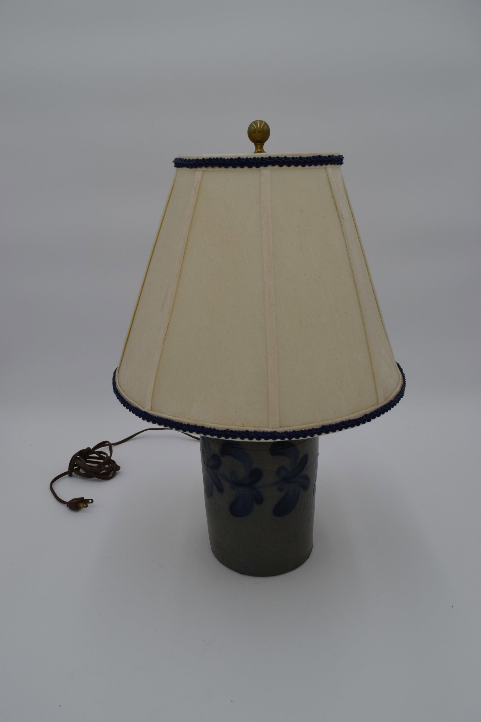 Blue Stoneware Crock Lamp (1 of 3)
