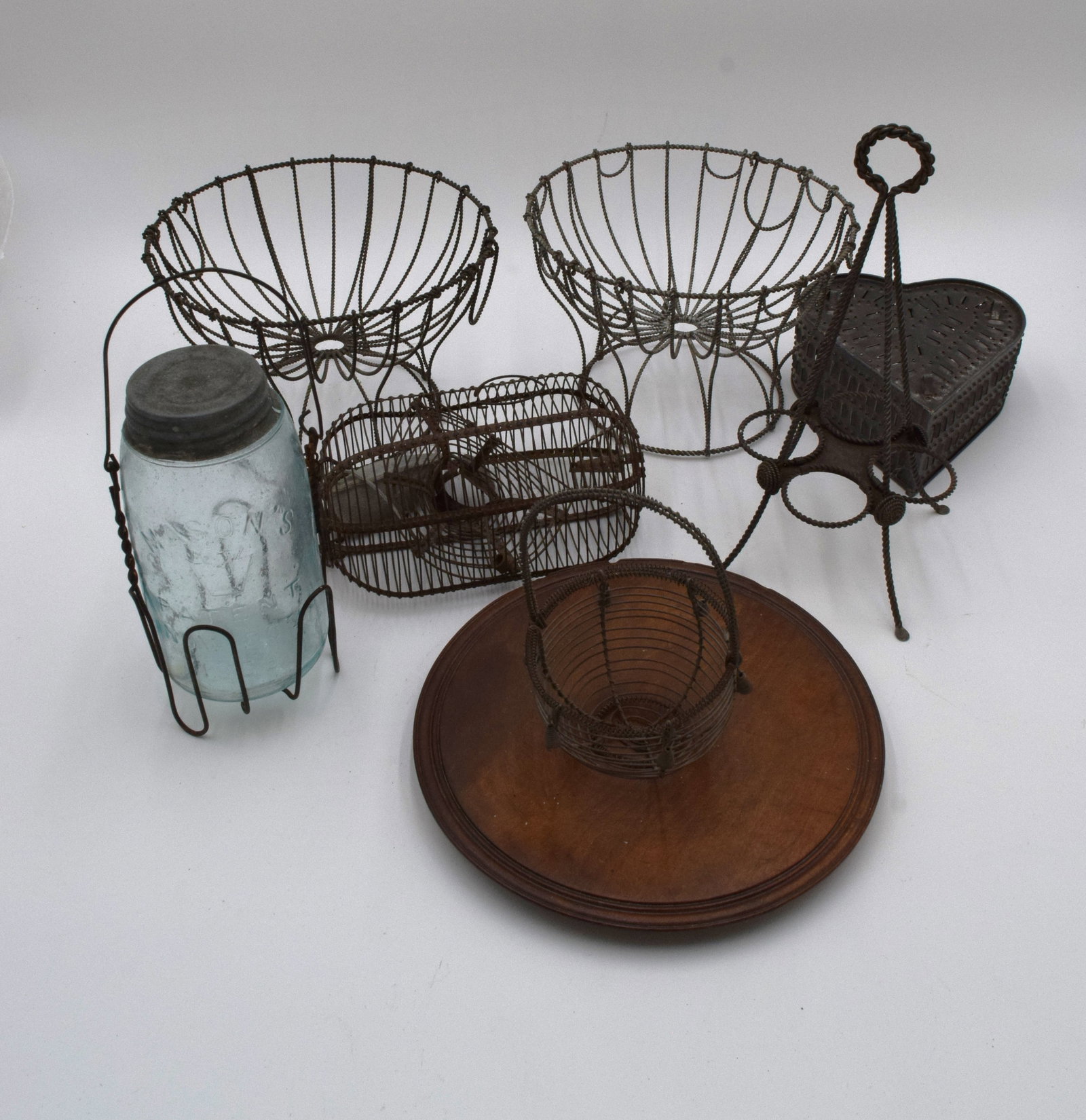 Antique Primitive Wire Mouse Trap & Accessories (1 of 6)