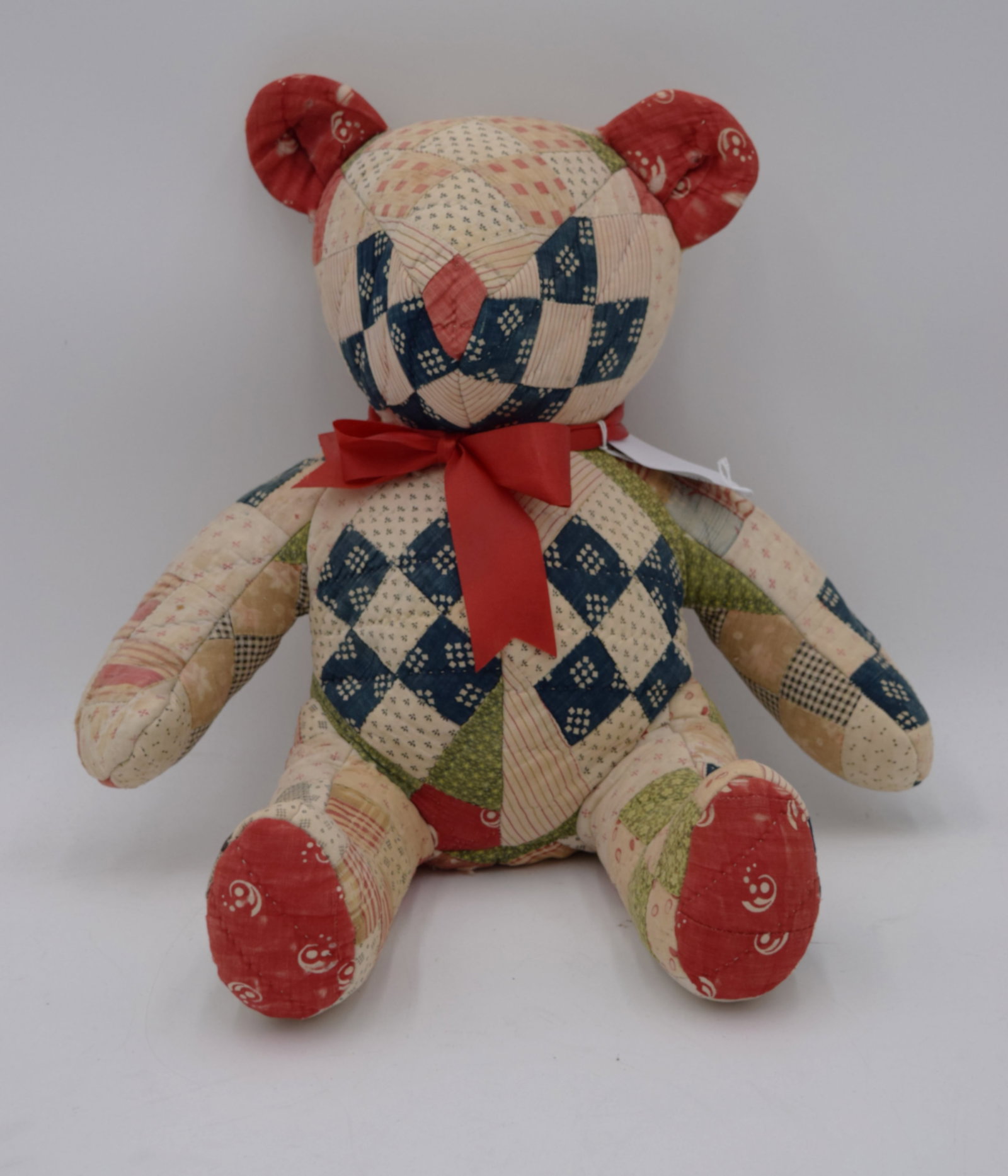 Patchwork Early American Quilt Bear (1 of 7)