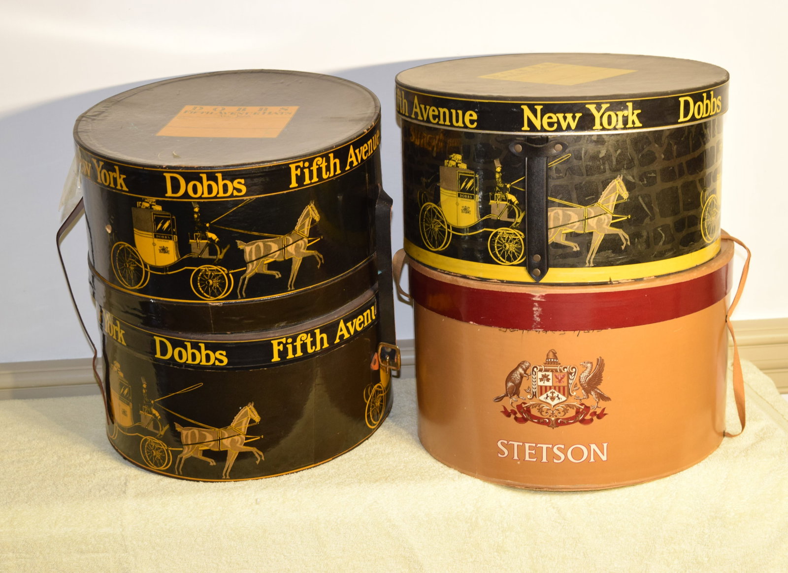 Set of 4 Vintage STETSON & DOBBS Hat Boxes (1 of 8)
