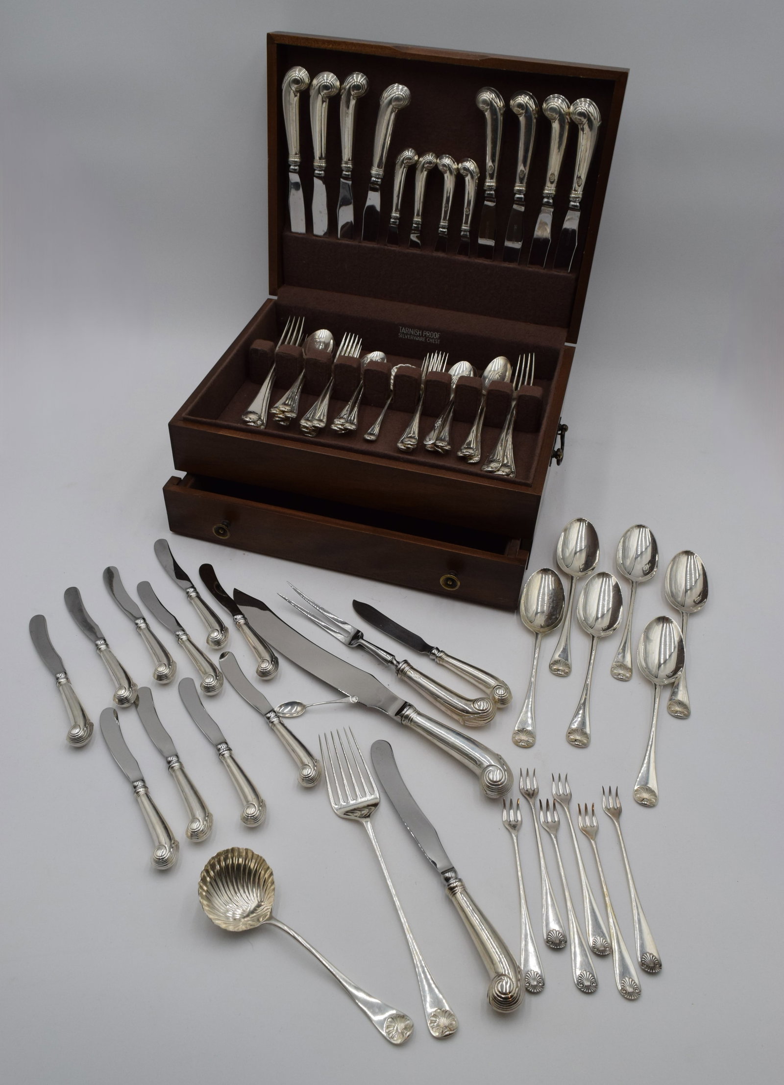 Stieff Colonial Williamsburg Sterling Silver Flatware Utensils (78 pc) (1 of 15)