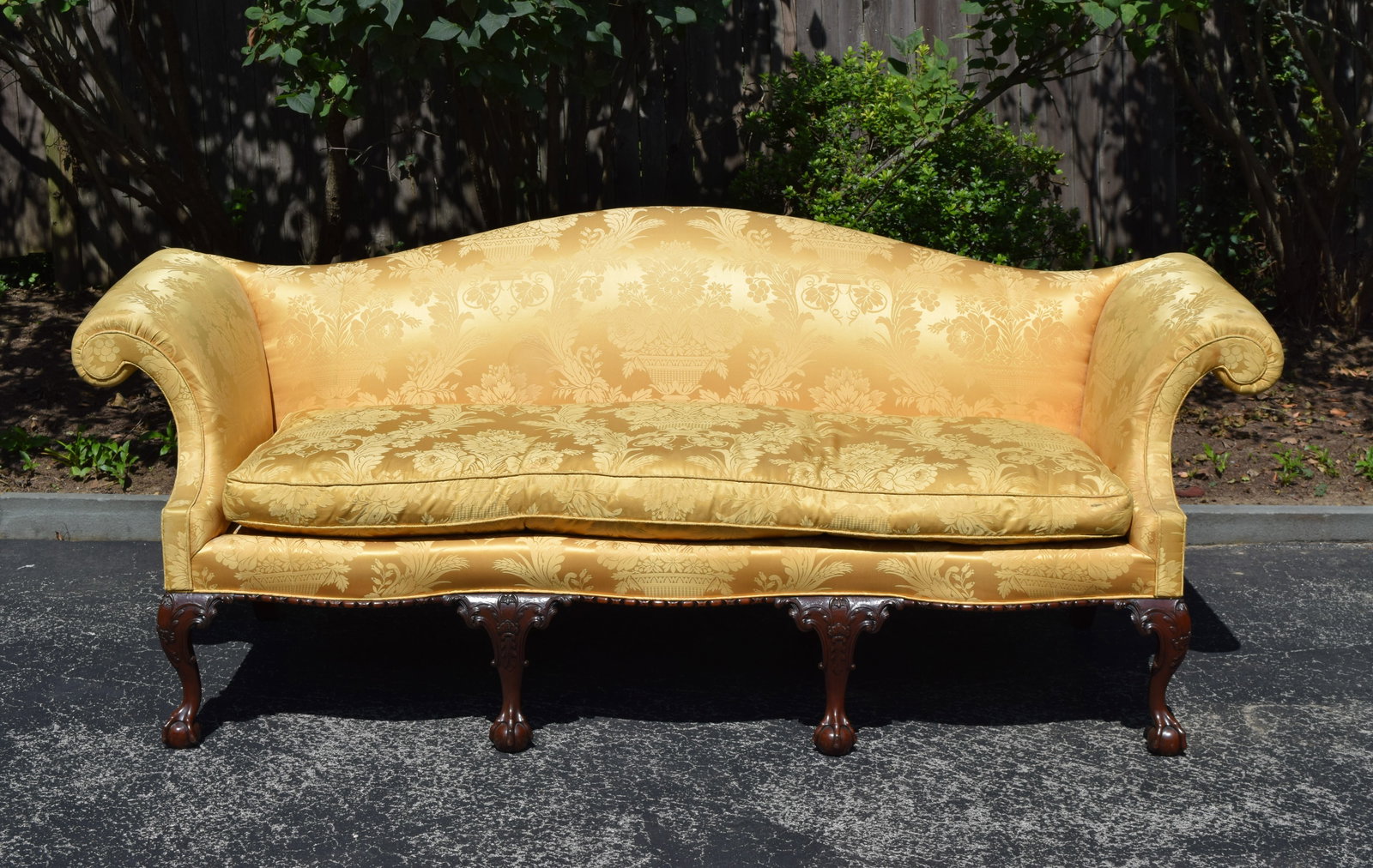 Kittinger CW-174 Colonial Williamsburg Sofa (1 of 14)