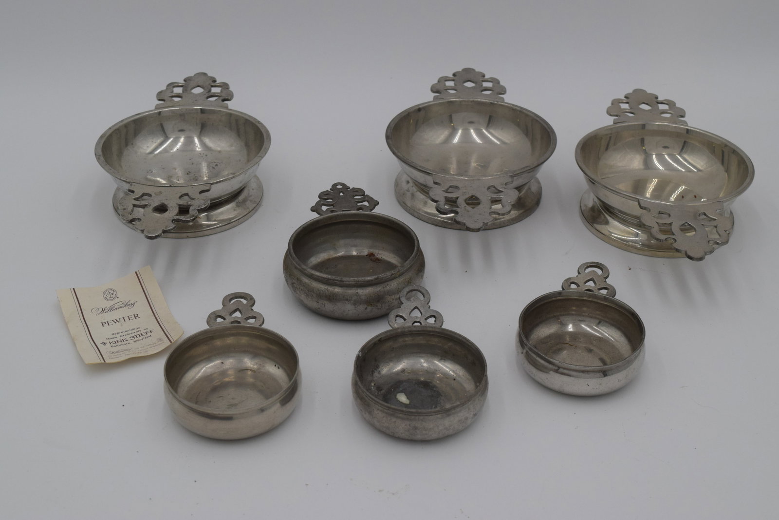 Set Of 7 Stieff Pewter Colonial Williamsburg Porringer Bowls (1 of 9)