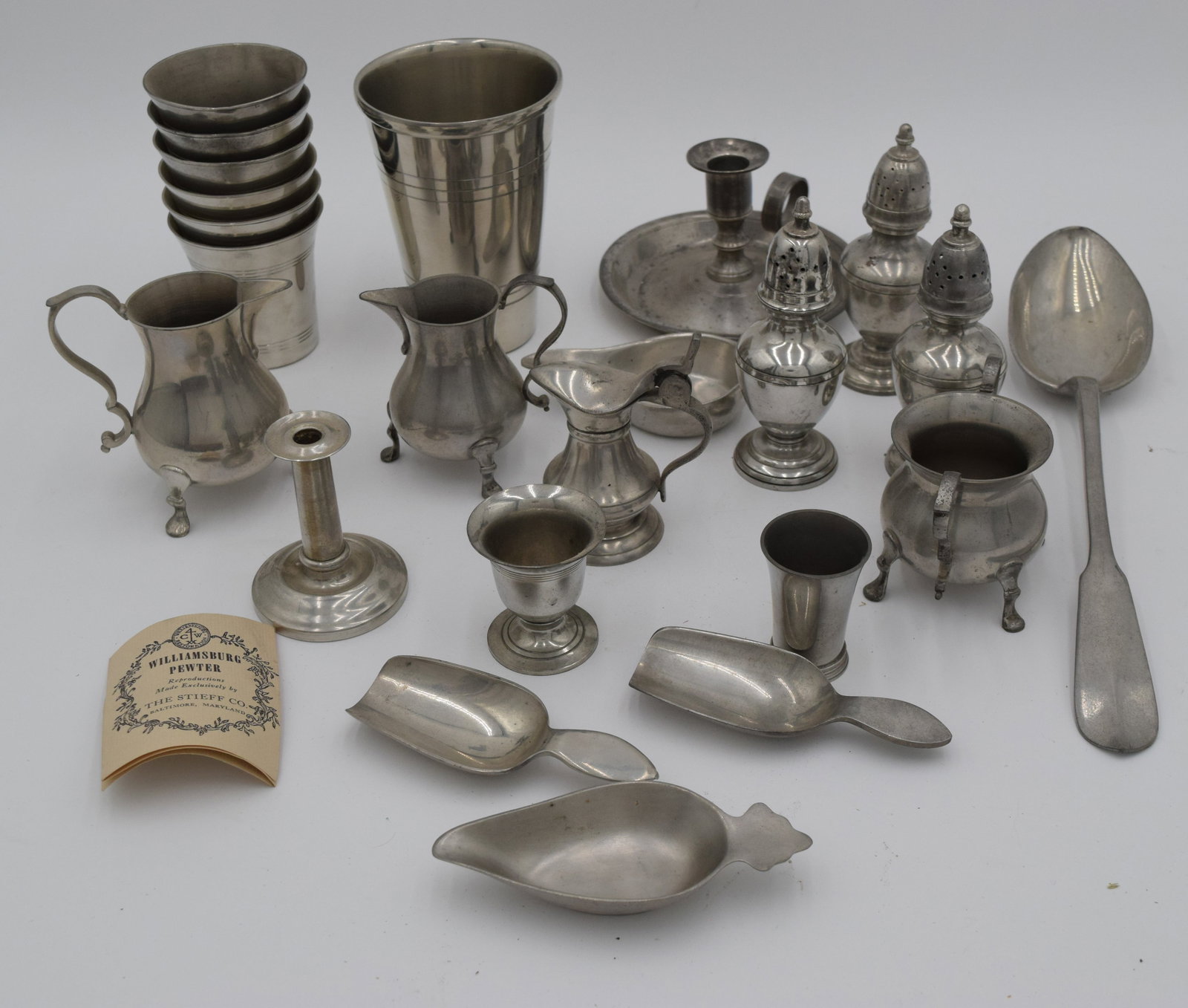 Set Of 23 Stieff Pewter Colonial Williamsburg Items (1 of 9)