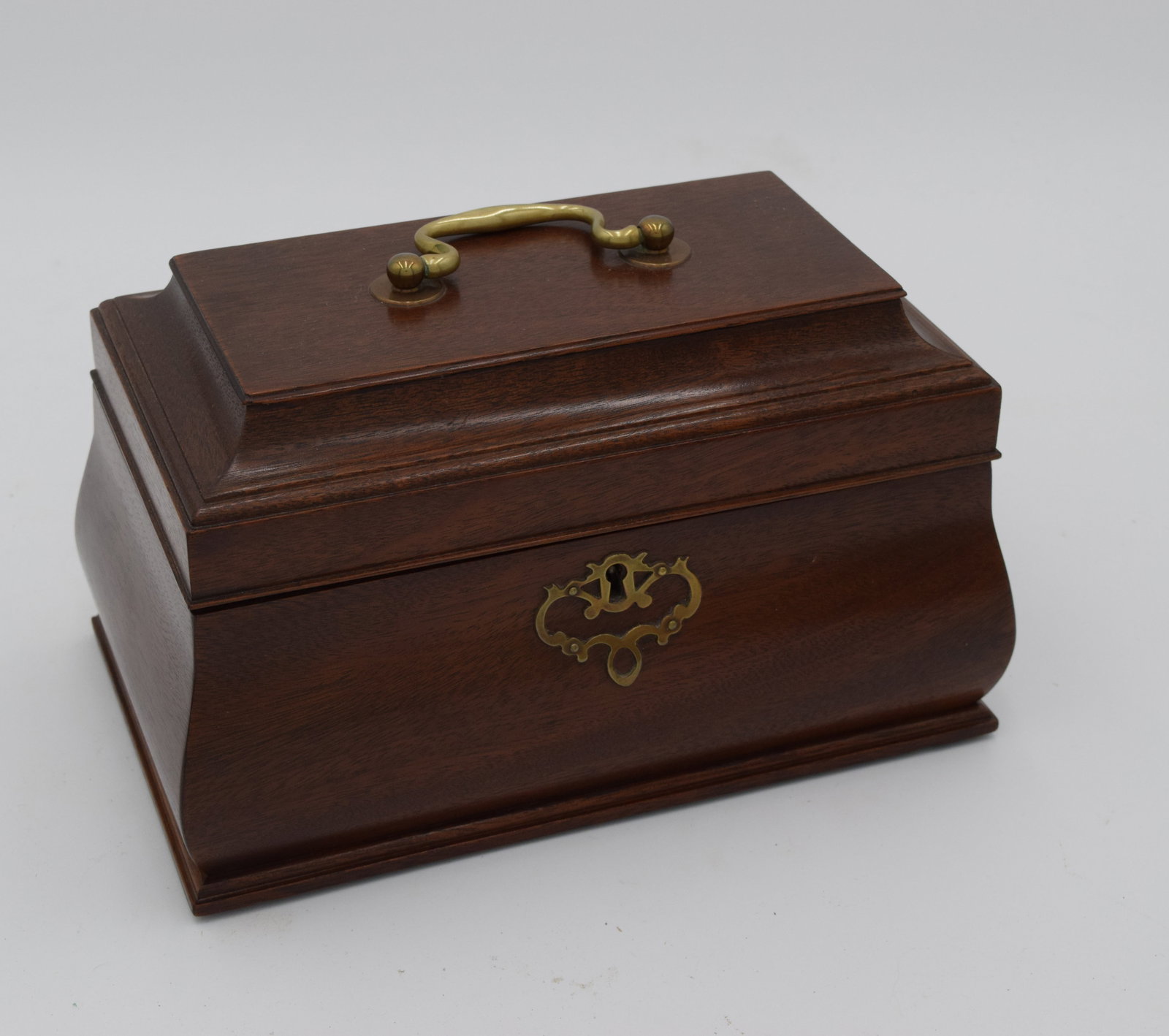 Early Oblong Rectangular Colonial Williamsburg Tea Caddy CW-102 (1 of 6)