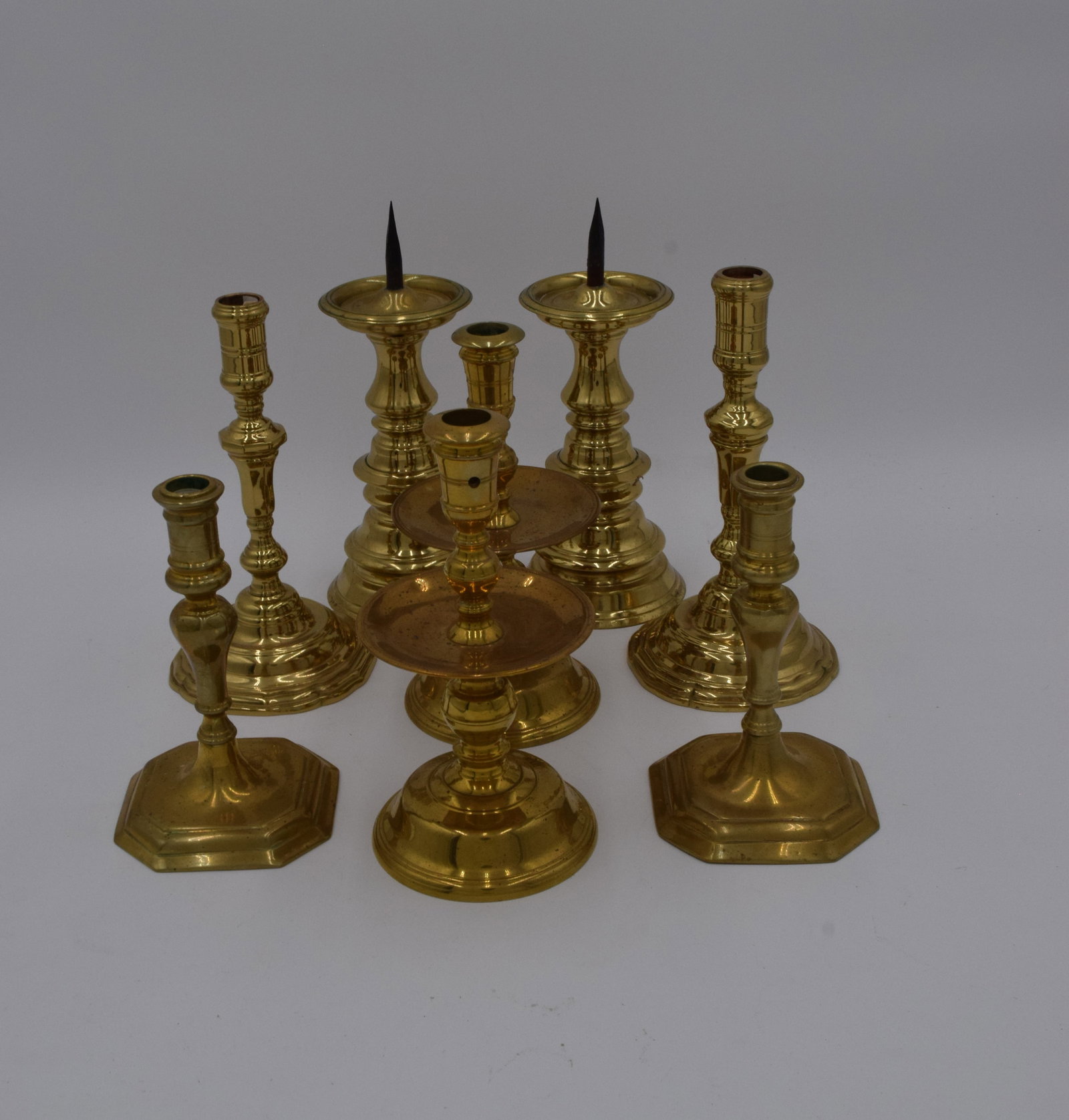 Set Of 8 Virginia Metalcrafters Brass Candlesticks (8 pc) (1 of 8)