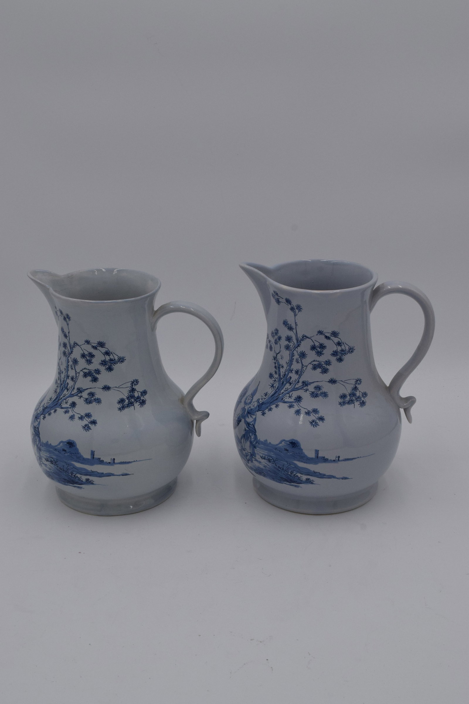 Pair Of Royal Delft Colonial Williamsburg Pitchers (1 of 7)