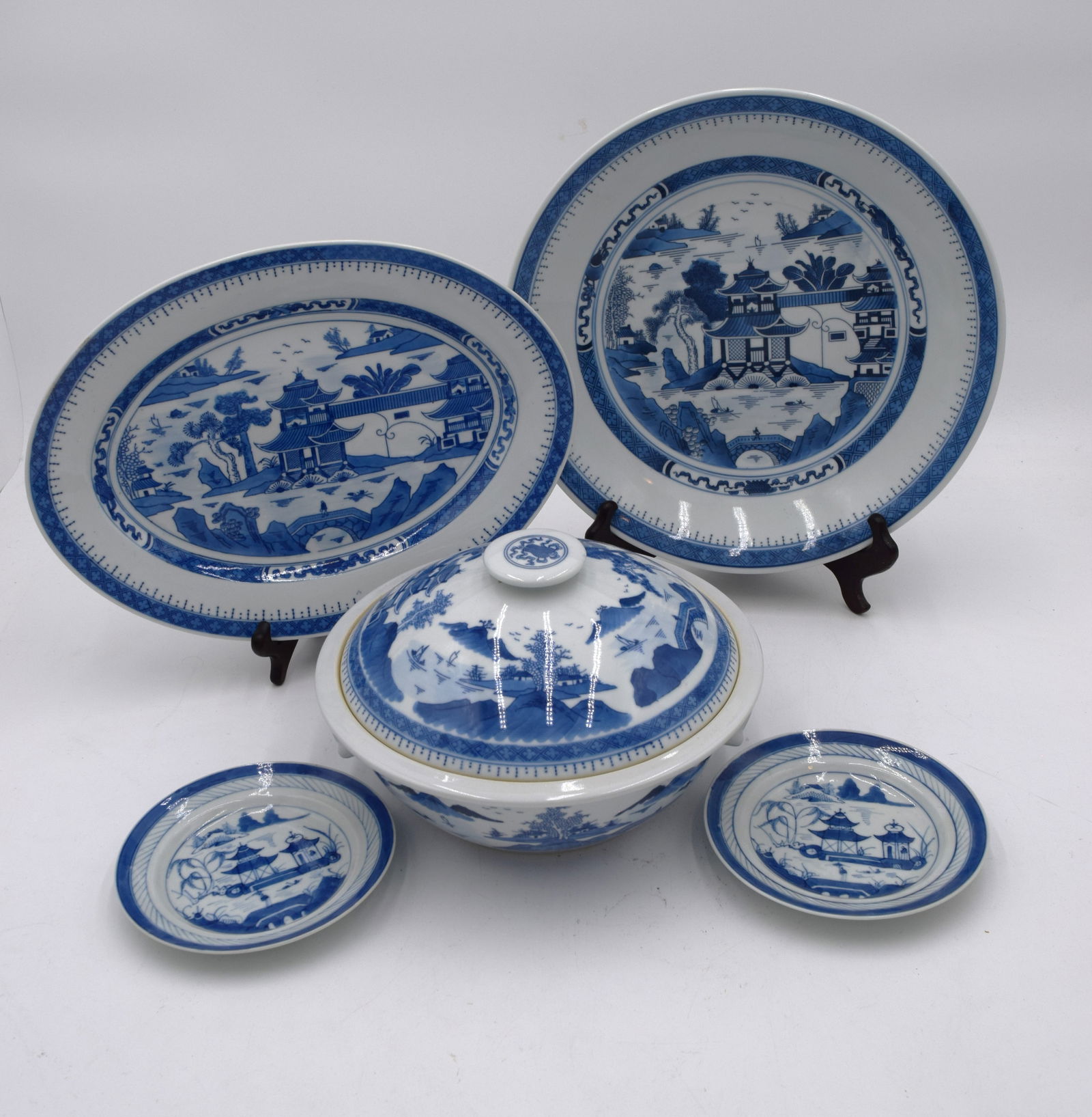 5 Piece Canton Blue & White China Dishes (1 of 11)