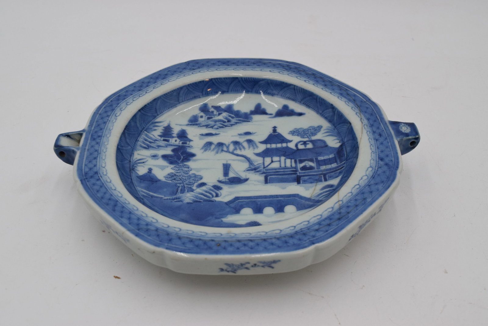 Early Canton Chinese Export Hot Water Plate (1 of 6)