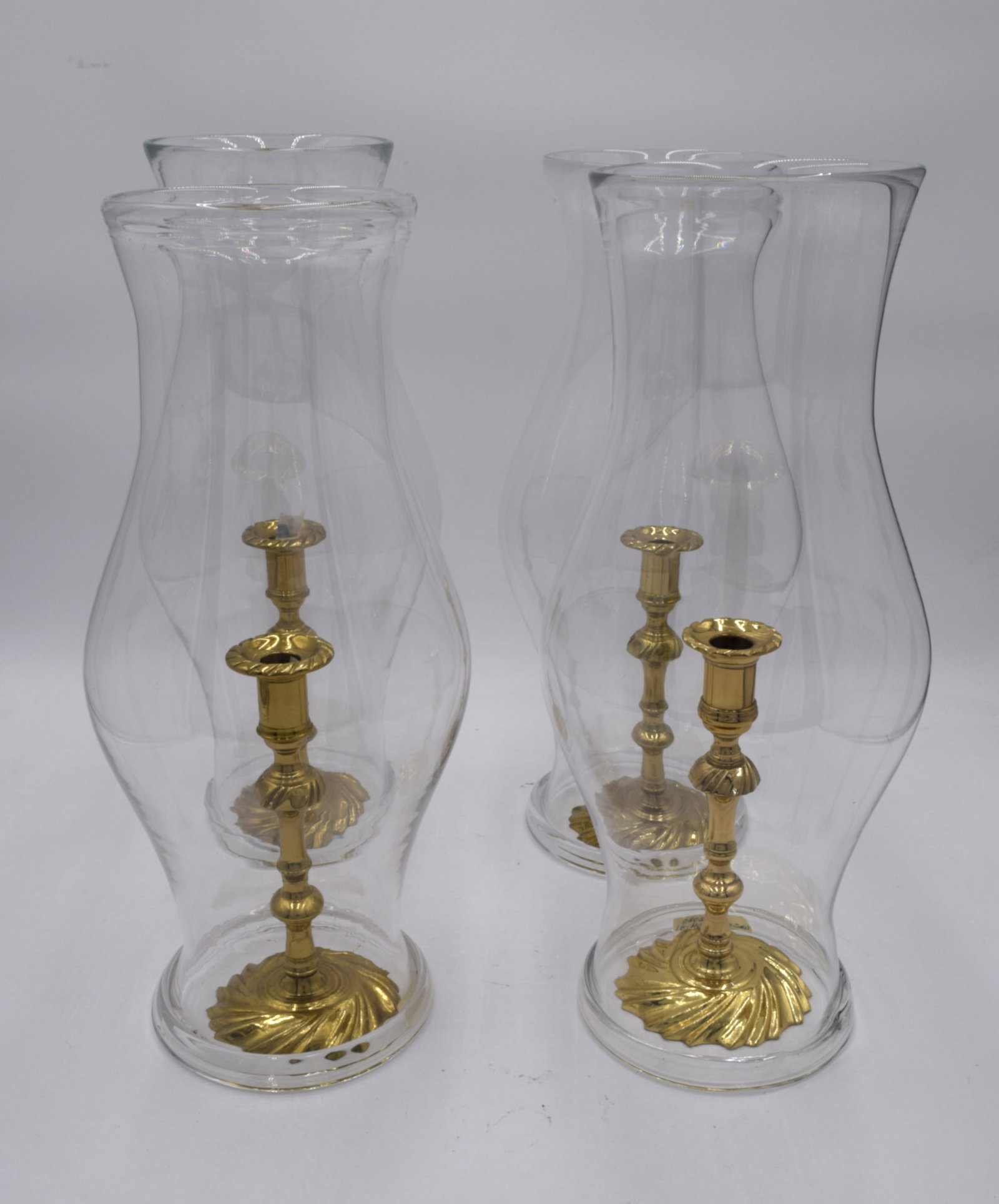 Set of 4 CW16-10 Brass Candlesticks & Glass Hurricane Globes (1 of 6)