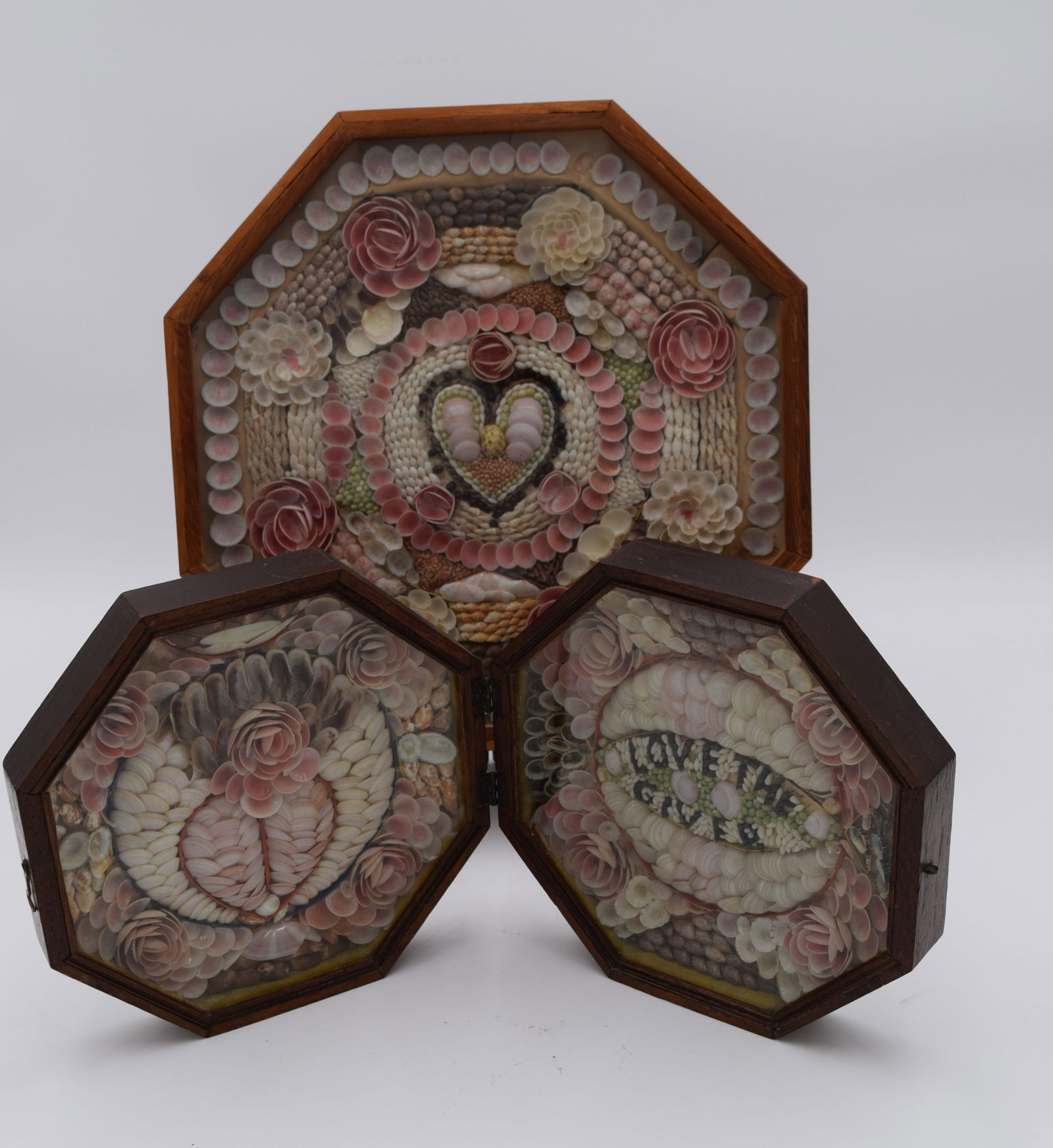 Set of 3 Sailors Valentines Mosaic Shell Art (1 of 13)