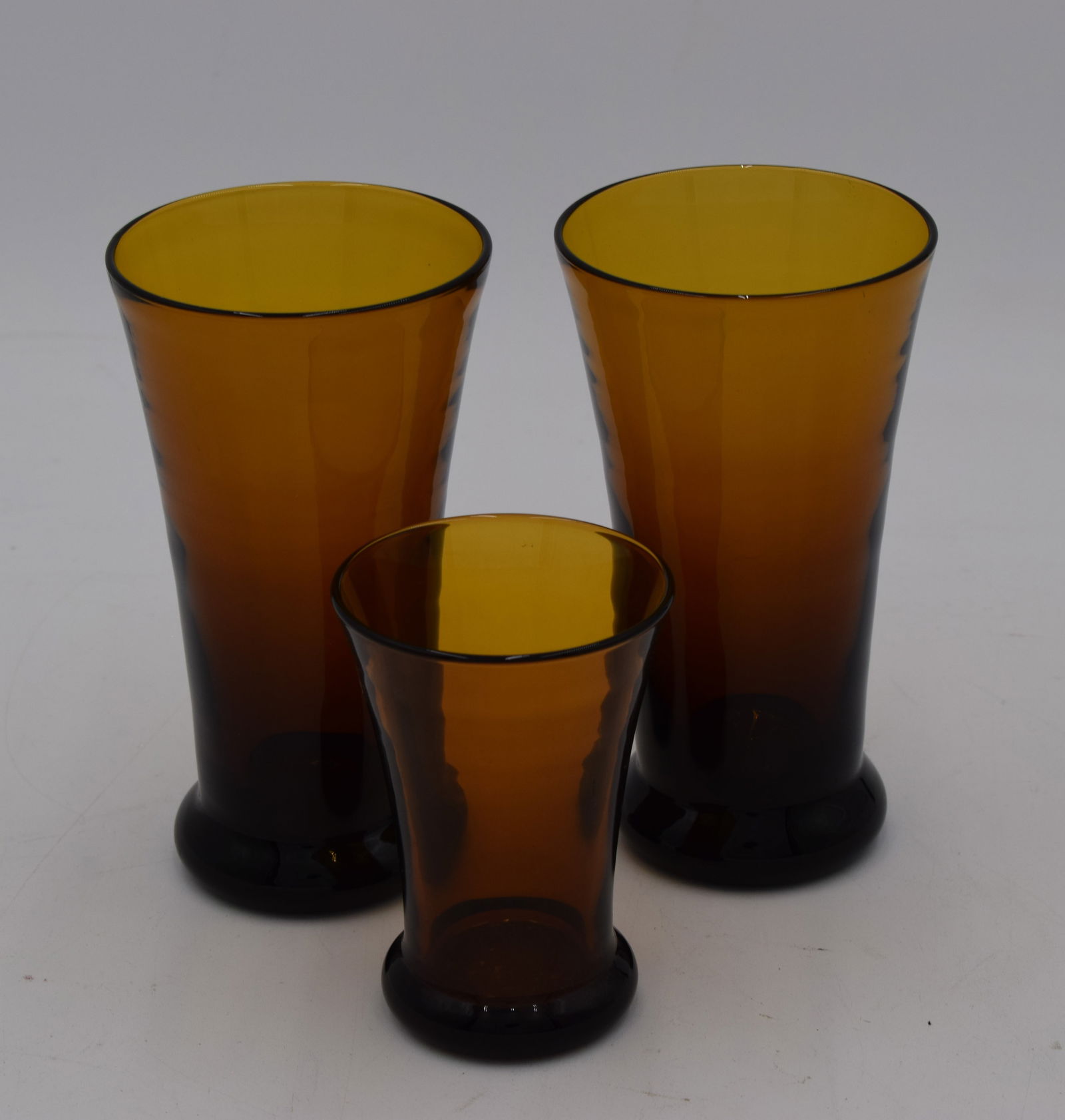 Set of 3 Brown Blown Glass Amber Footed Tumblers (1 of 7)