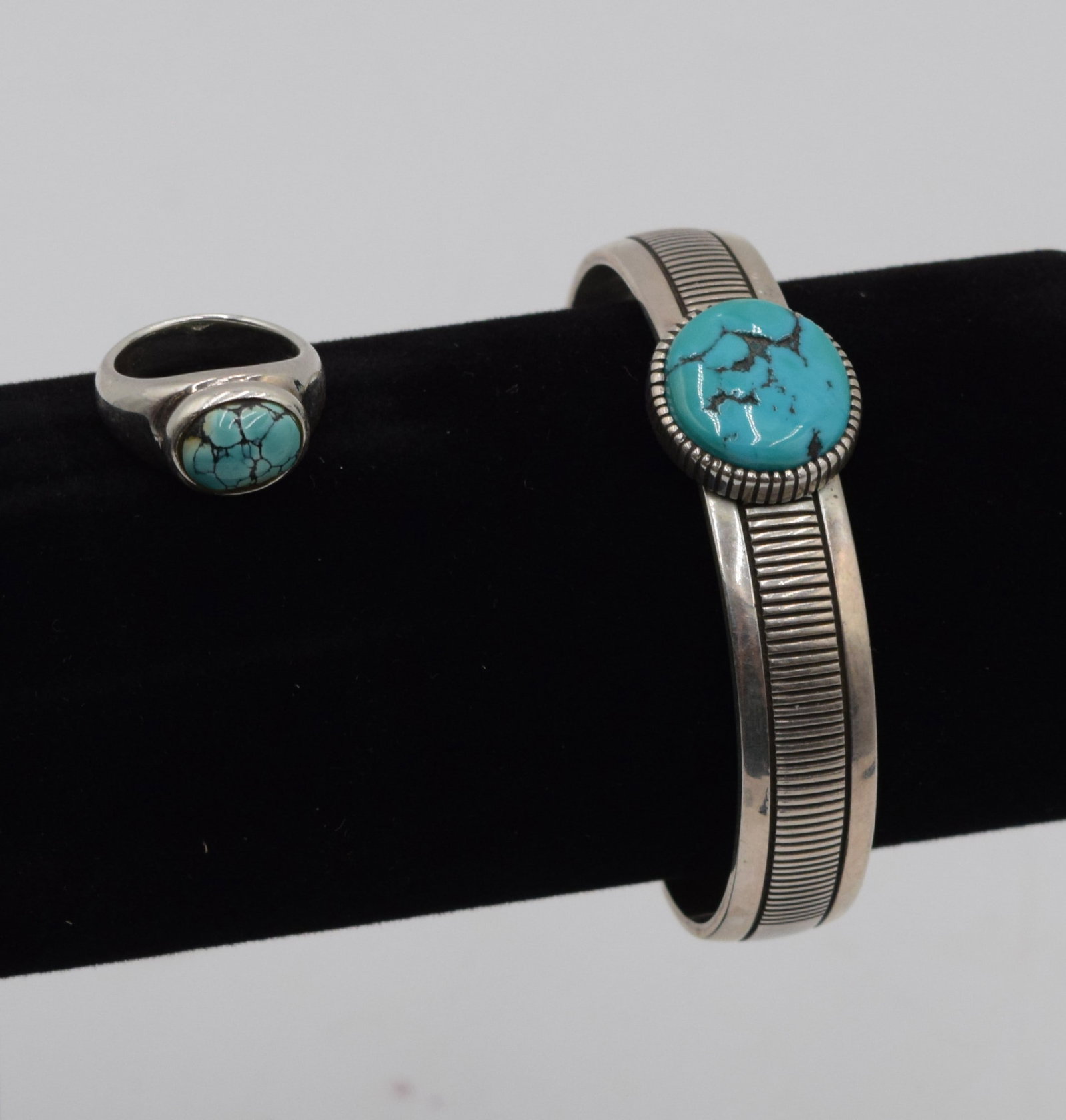 2 Piece Native American Sterling Silver Bracelet & Ring (1 of 8)