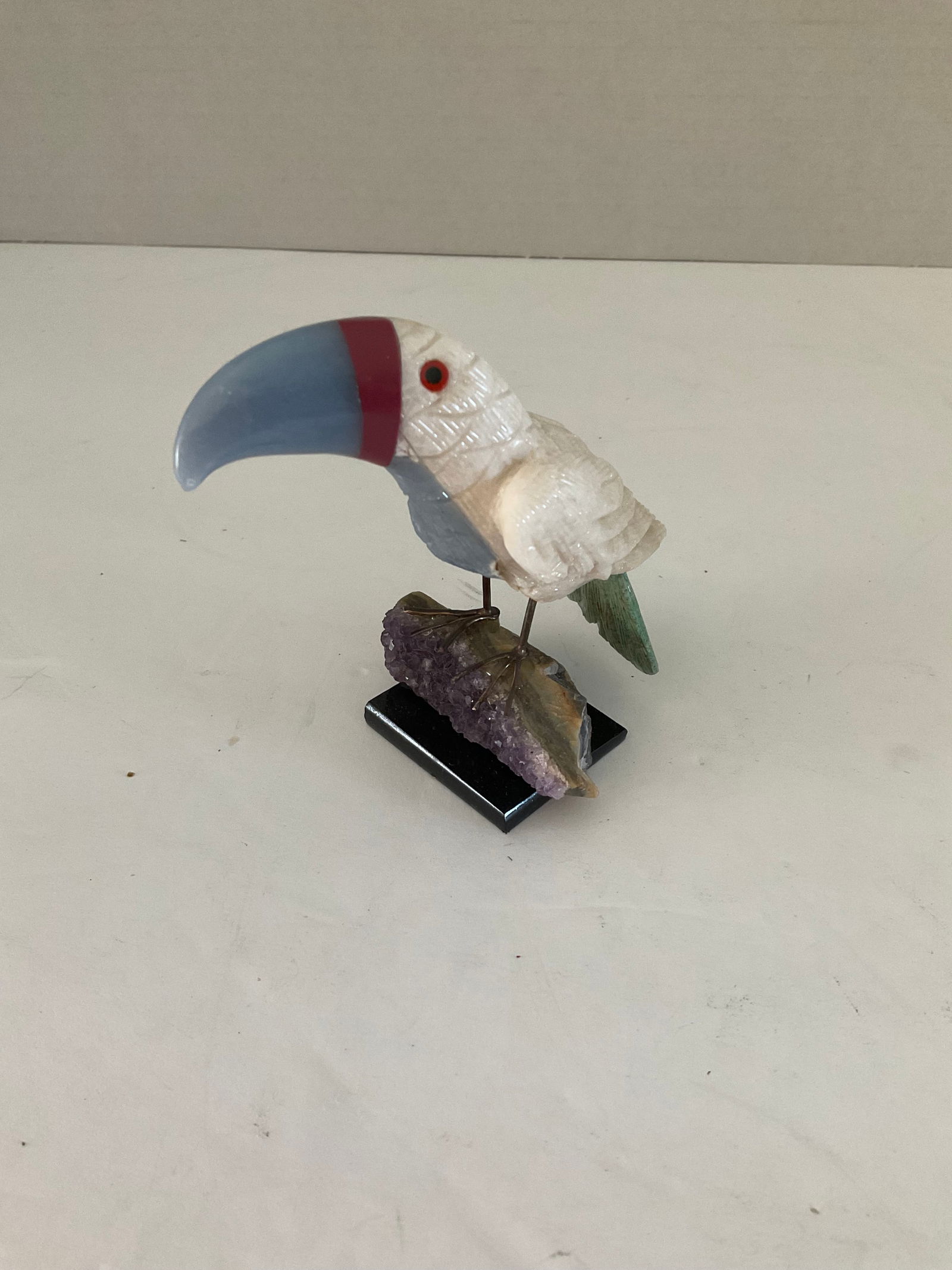 Stone Tucan Figurine (1 of 6)