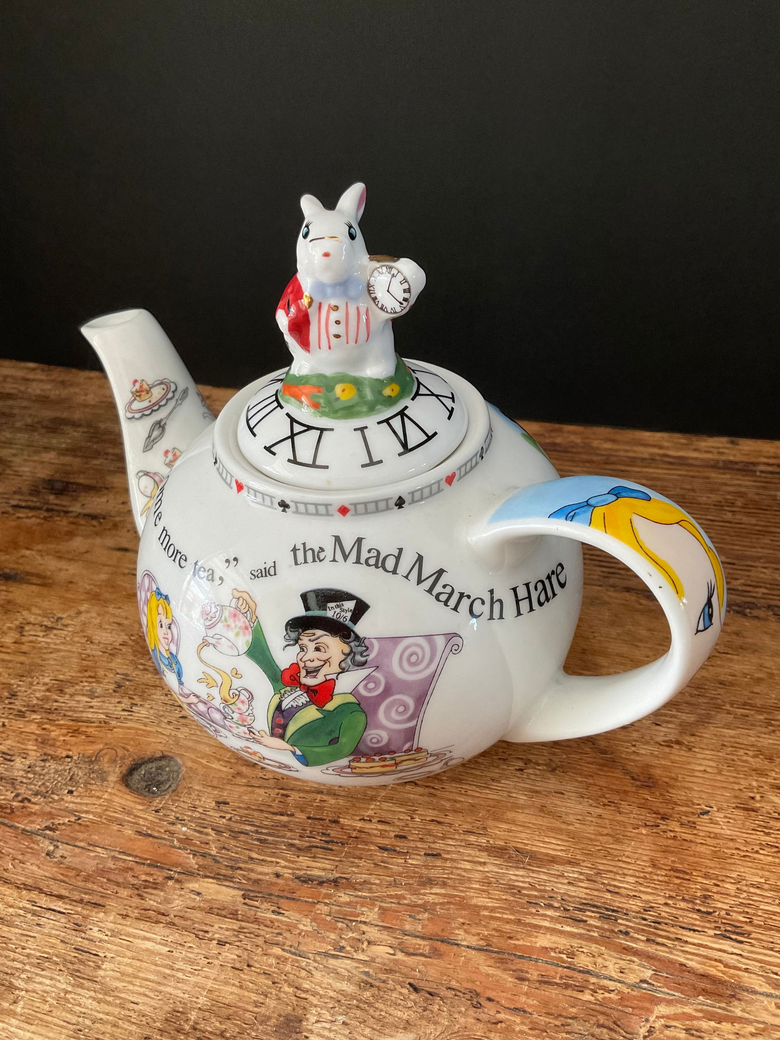 Paul Cardew "Alice in Wonderland" Teapot (1 of 8)