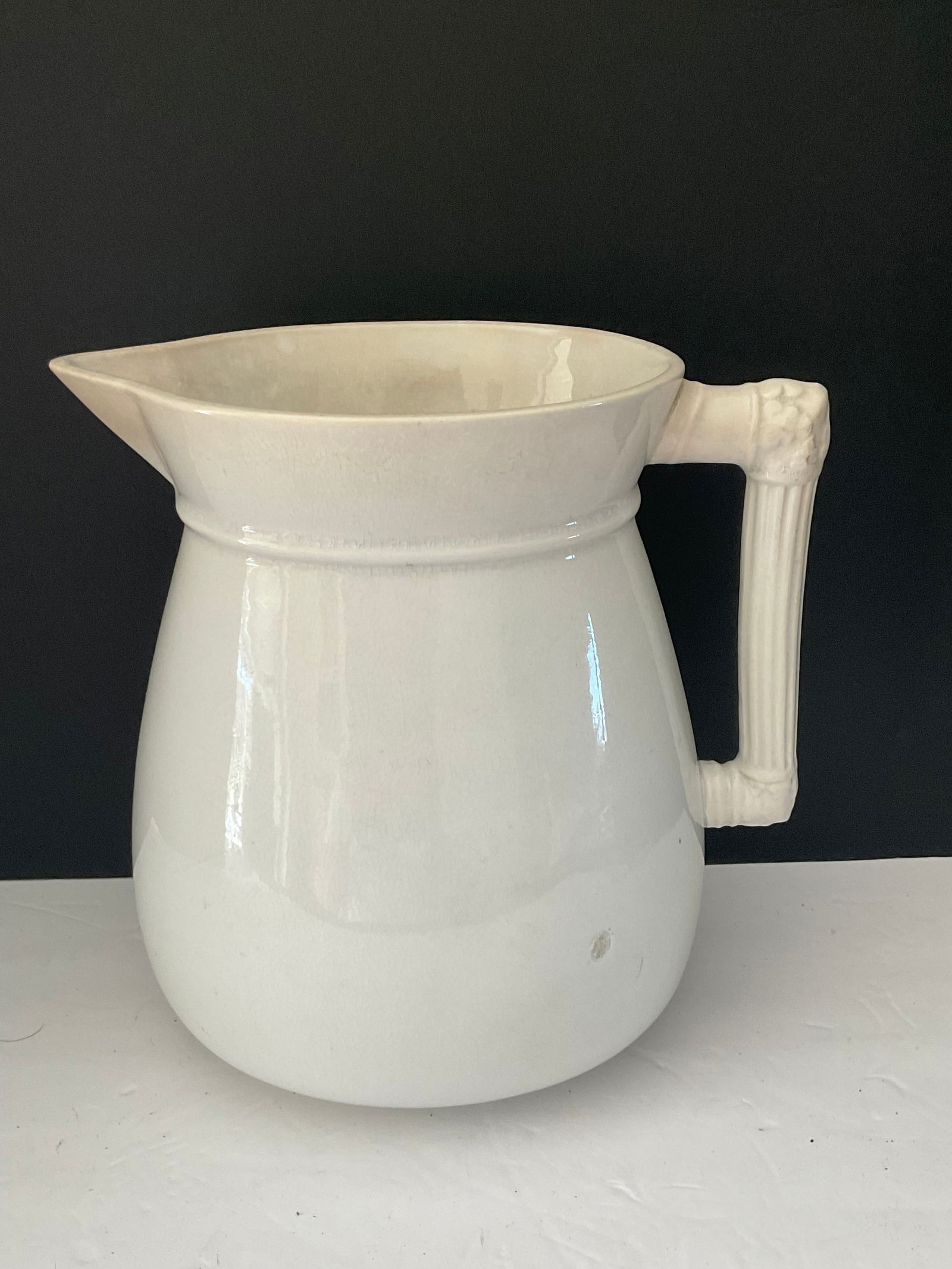 Antique White Ironstone Pitcher Homer Laughlin (1 of 6)