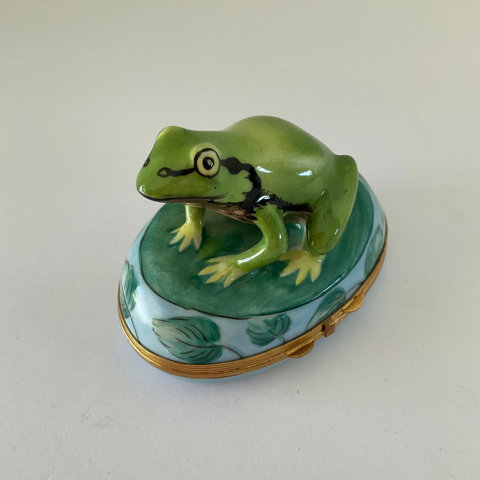 Limoges Hand Painted Frog Trinket Box (1 of 4)