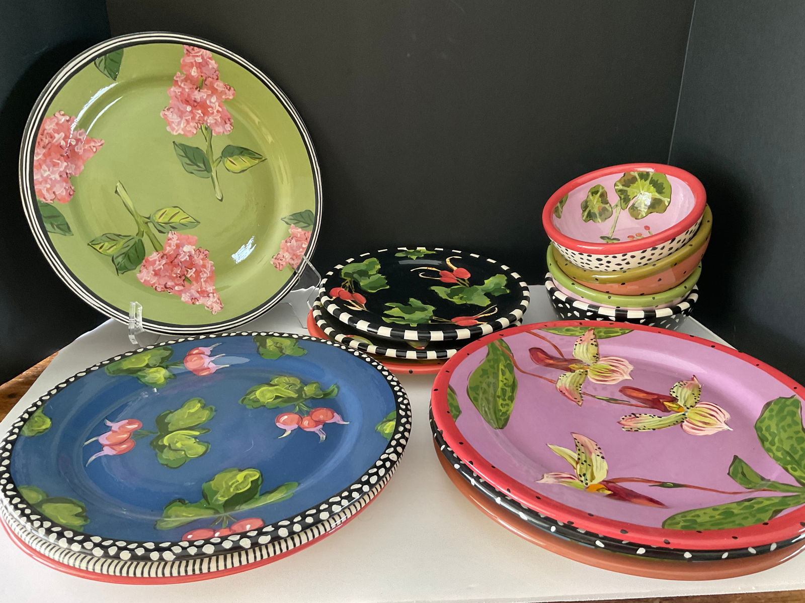 Droll Designs Dinnerware Set (1 of 15)