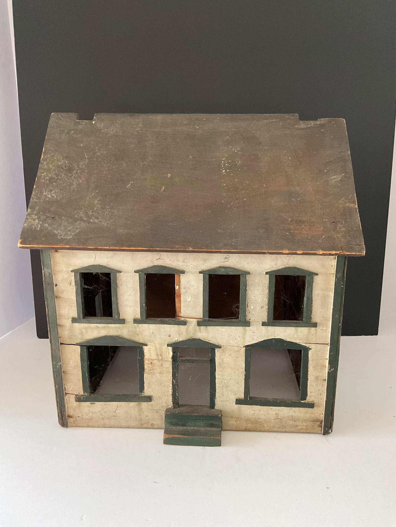 Antique Miniature House (1 of 7)
