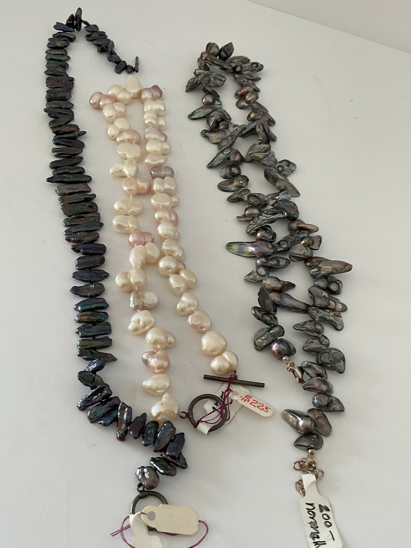 Three Vintage Baroque Pearl Necklaces (1 of 5)