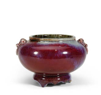 A Red Glazed Jar: H:11.5cmW:17.5cm
