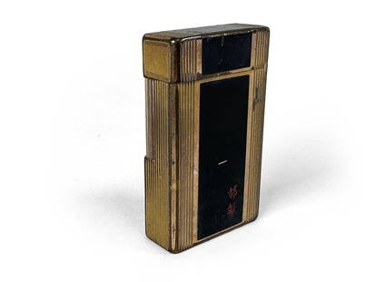 A Lighter: 1.5 x 3.5 x 5.5 cm.
