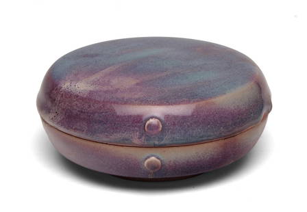 A Porcelain Box: D: 14.3cm