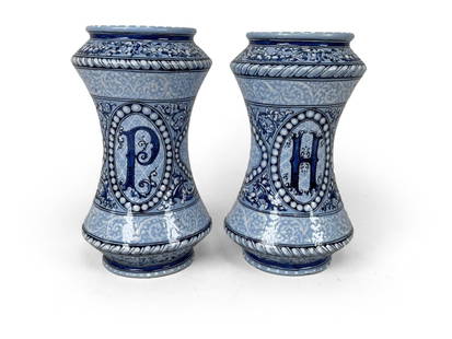 Two Porcelain Vases: H: 19 cm.
