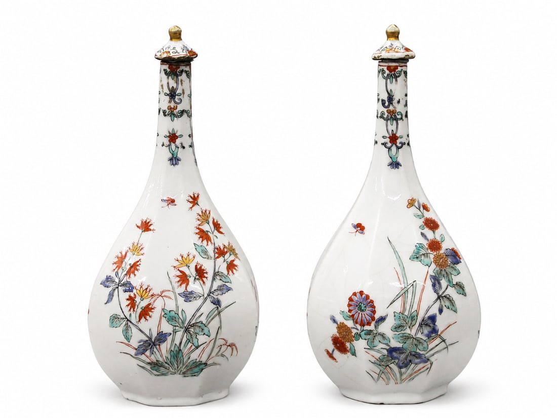 A pair of 18th/19th century kakiemon palette bottle vases (1 of 1)