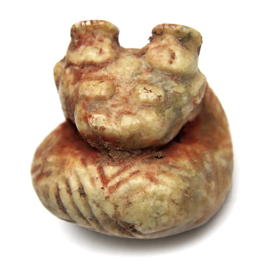 A small mottled jade animal (1 of 1)