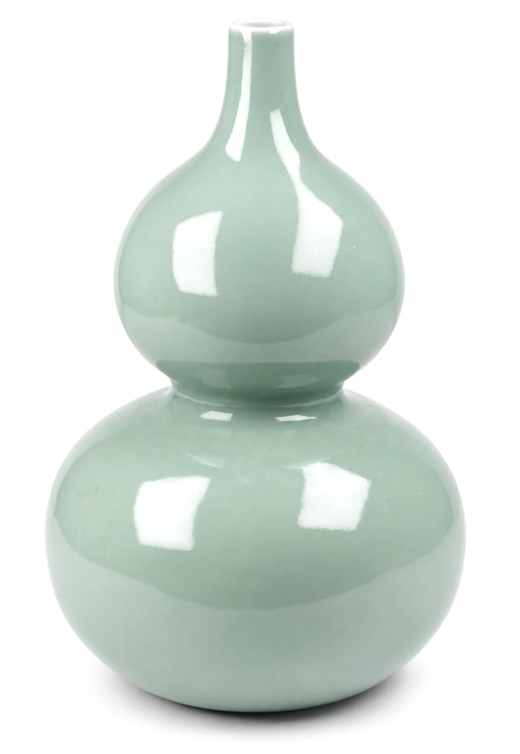A celadon-glazed double-gourd vase (1 of 2)