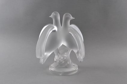 Lalique France, Ariane Crystal Double Doves Figurine