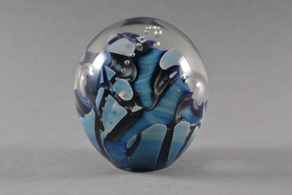 Robert Eickholt (American), Art Glass Paperweight, 1985