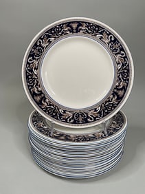 Set Of 14 Wedgwood Florentine Dinner Plates